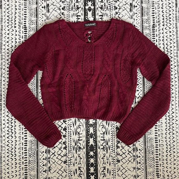 Cable Knit Crop Sweater with Lace Up Back Size Medium - Picture 2 of 11